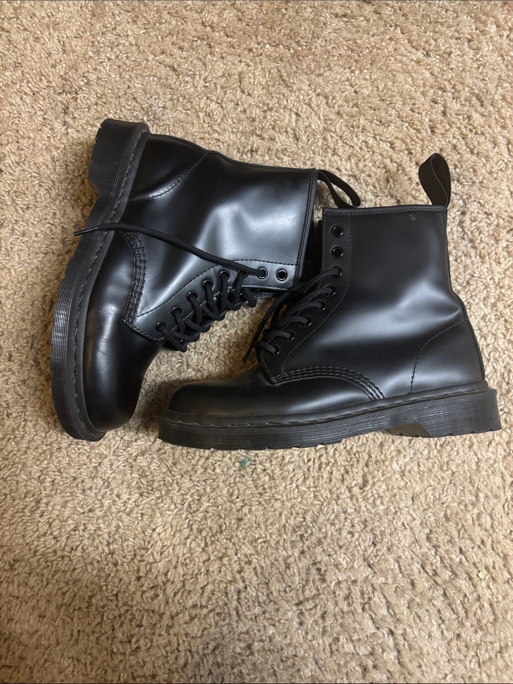 Dr. Martens 1460 Mono Smooth Leather Lace Up women's 8
